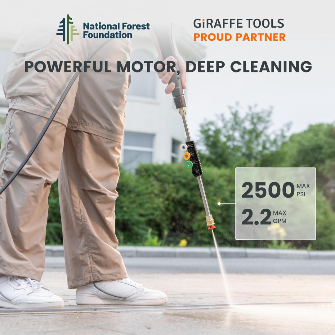 Lavadora Giraffe MaxClean 1800W com Mangueira Retrátil Pressão Máxima 2500 PSI + 4 Bicos